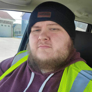 Meet your Posher, Dustin